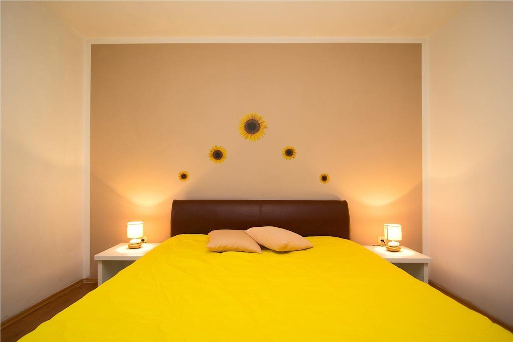 Apartments Matelici Divšići Cameră foto