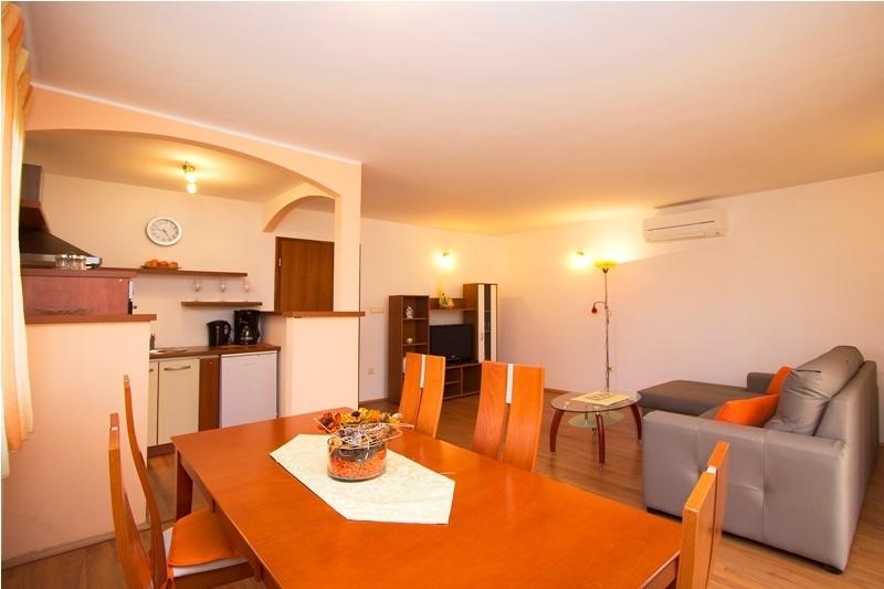 Apartments Matelici Divšići Cameră foto
