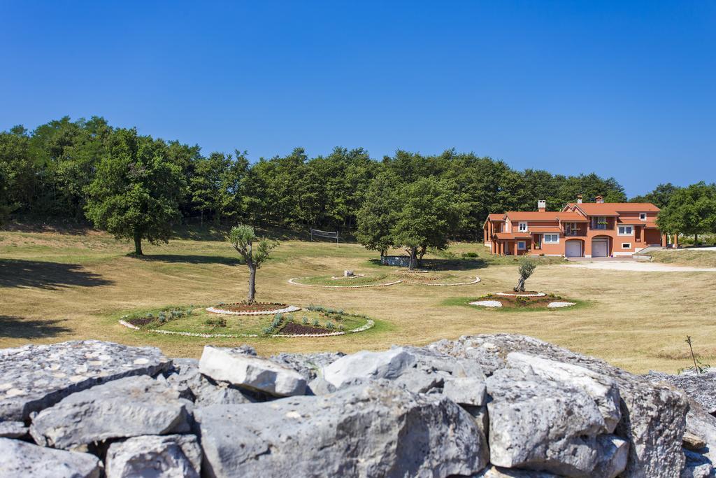 Apartments Matelici Divšići Exterior foto