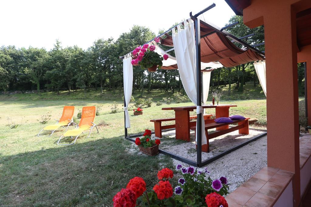Apartments Matelici Divšići Exterior foto